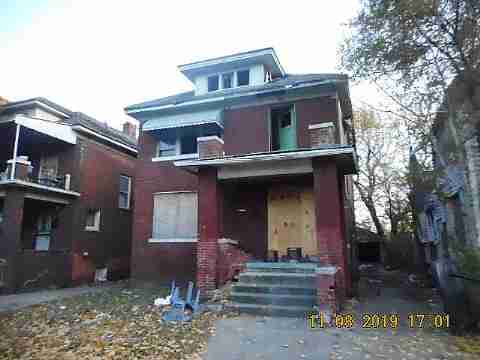 2447 Clements (2)_m.jpg